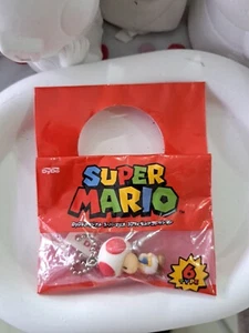 Toad Super Mario Mini Figure DyDo Kaychain - Picture 1 of 4