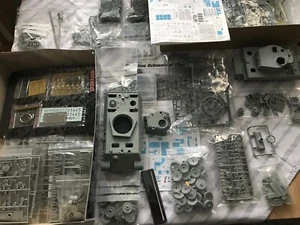Konvolut Dragon Sd.Kfz.171 Panther F + Operation "Ochsenkopf" Tiger in 1/35 - Bild 1 von 5