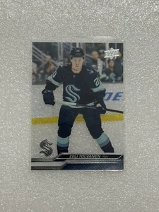2023 24 Upper Deck Eeli Tolvanen Clear Cut #400 Seattle Kraken Acetate Parallel - Bild 1 von 2