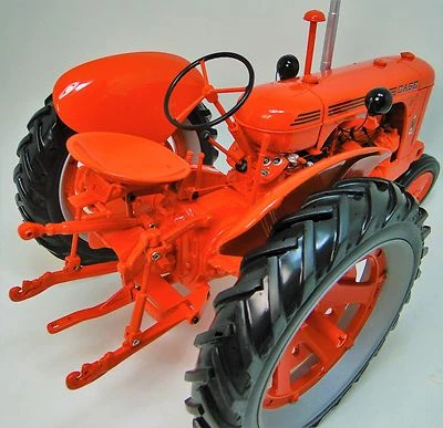 Case Farm Tractor 1930s 1940s Vintage Machinery 1 12 Diecast Model SC - Image 1 of 4