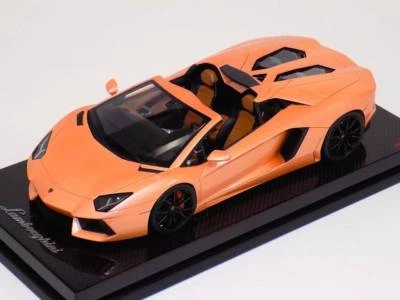1/18 MR Collection Lamborghini Aventador LP700 Spider Ruedas Negras De Carbón - Imagen 1 de 4