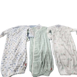 Magnetic Me Baby Jungen 0-3 Monate Bären, Autos & Flugzeug Schläfer 3er Set - Bild 1 von 4