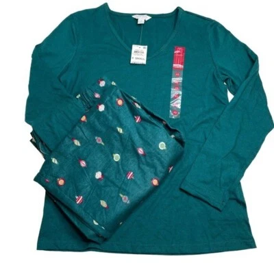 Conjunto de pijama Charter Club íntimates cuello en V camisa y pantalones de franela adornos esmeralda Foto 1 de 4