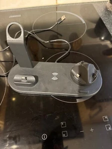 Mobile Charging Stand - Apple Watch and Ear Pods - USB powered - Zdjęcie 1 z 2