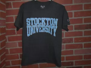 STOCKTON TSHIRT UNIVERSITARIA ADULTO SMALL MADE BY CHAMPION - Foto 1 di 2