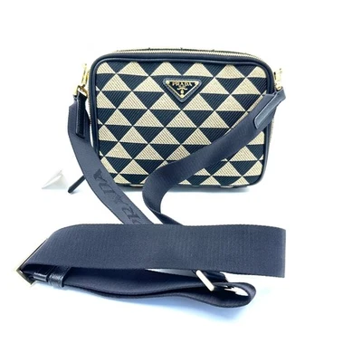 HJ097 Prada 黑色/米色刺绣面料斜挎包 — 第 1/4 张图片