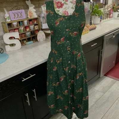 Pam’s Closet Vintage Christmas Holiday Green Jumper Dress Santa Sleigh Sz Small - Image 1 of 4