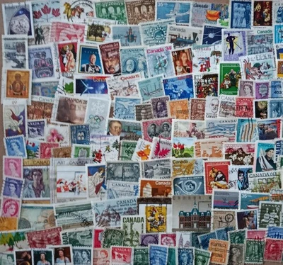 (7) Lot De Plus De 1000 Timbres Différents - Photo 1/4