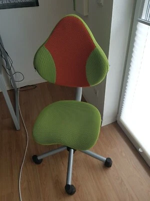 Paidi Kinder und Jugenddrehstuhl, Bezug in  Netz Grün /Orange, - Bild 1 von 2