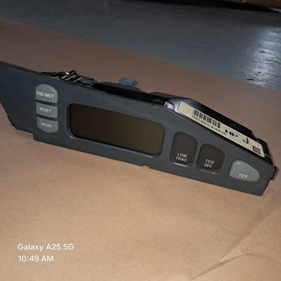 Pontiac Grand Prix GTP 1997-2003 - Centro de información al conductor OEM Foto 1 de 4