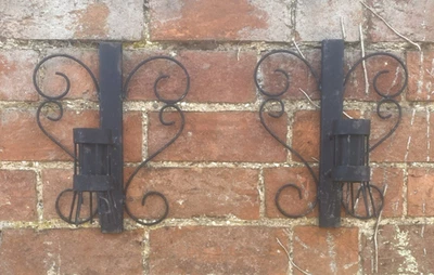 Pair Of  Gothic Forged Iron Wall Sconces. Suitable For Electrical Conversion — 第 1/4 张图片