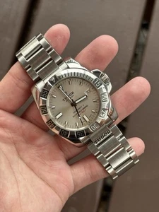 TUDOR Hydronaut 20040 - Picture 1 of 8