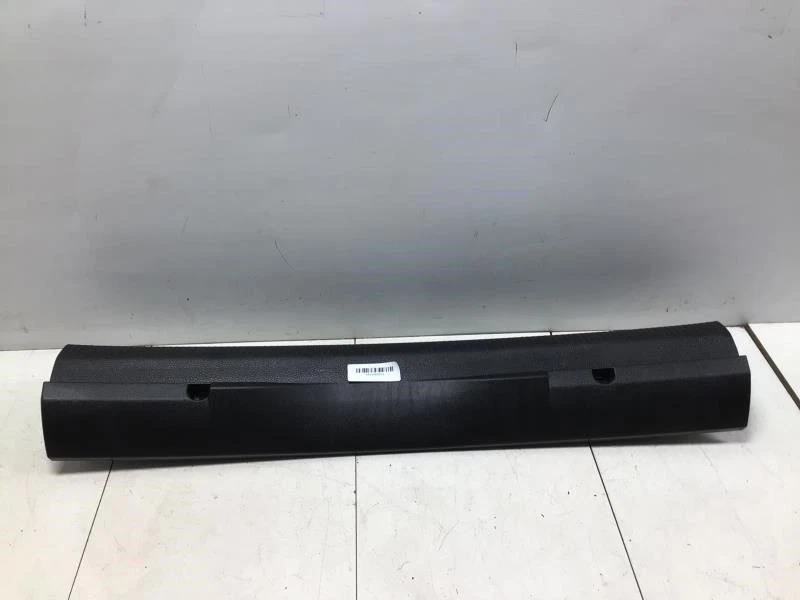 Volkswagen Passat SW 2006 2010 puerta trasera umbral cubierta labio OEM+ Foto 1 de 4