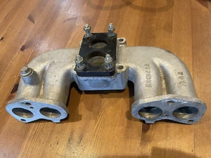 GENUINE LAND ROVER 90 110 2.25 - 2.5 PETROL INLET MANIFOLD NEW TAKE OFF ERC9069 - Picture 1 of 9