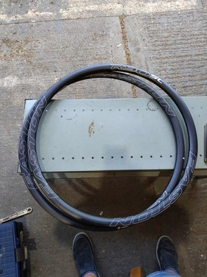 Llanta cubierta Easton R90 SL 32H Foto 1 de 4