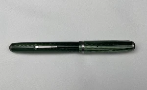 Vintage Esterbrook SJ Fountain Pen, Marbled Green, 9550 Nib - Picture 1 of 8