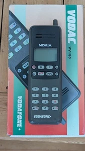 Vintage Vodafone VV180 Analogue Mobile Phone. Untested -Sold As Not Working - Zdjęcie 1 z 6