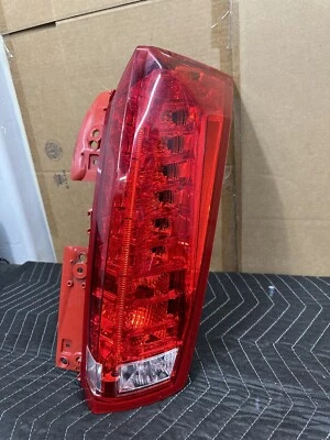 2010-2016 Cadillac SRX LED Tail Light Assembly Right Passenger side OEM - Image 1 of 4