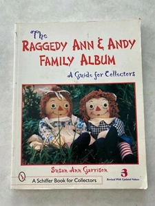 2000 Raggedy Ann & Andy Family Album Book for collectors by Susan Ann Garrison - Picture 1 of 12