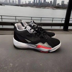 Nike Air Jordan Men's Zoom '92 Black/University Red CK9183-001 Size 11.5 - Picture 1 of 11