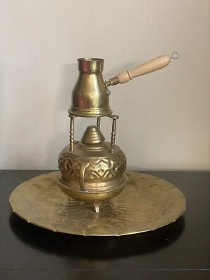 Antigua cafetera turca egipcia quemador de alcohol con olla y bandeja hecha a mano Br Foto 1 de 4