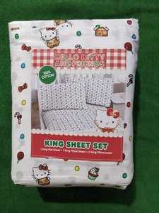 Hello Kitty White Christmas wreath Gingerbread Candy Pattern King Queen Sanrio - Picture 1 of 9