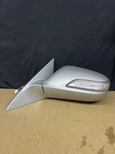 2007 2008 Acura TL Left Driver Side View Door Mirror Turn Signal Factory Silver - Picture 1 of 8
