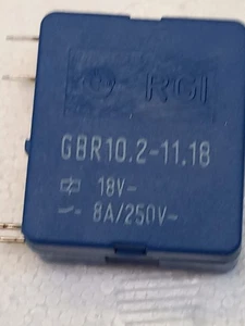 10 Stück Relais RGI GBR 15.2 - 12.18,  Spule DC 18V , 1  Wechsler 8A/250V , neu - Bild 1 von 1