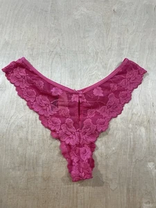 Mutandine sfacciate in pizzo Victoria's Secret sexy Little Things taglia M rosa - Foto 1 di 9