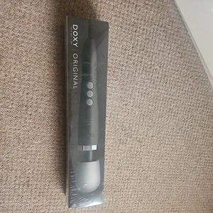 Doxy Original Plug In Massage Wand Powerful Vibrating BNIB plastic wrapped - Picture 1 of 3