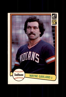 1982 DONRUSS BASEBALL CARD CLEVELAND INDIANS #489 WAYNE GARLAND  - Image 1 of 2