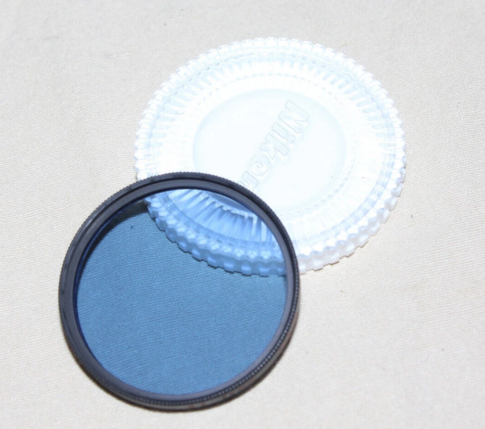 OEM NIKON 52mm B8 DARK BLUE FILTER - Image 1 of 2