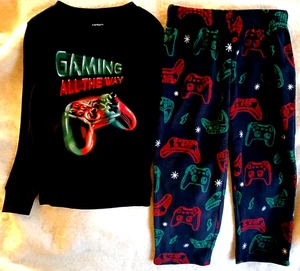 GAMING ALL THE WAY-CARTERS BLACK*GREEN & RED SLEEP SET-SIZE 6-NEW WITH TAGS - Picture 1 of 5