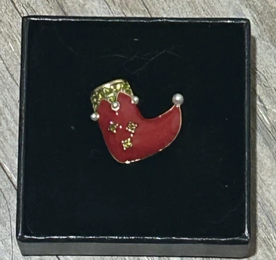 Medias de Navidad HEIDI DAUS Esmalte Rojo Detalle Cristal Borde Color Dorado Foto 1 de 4