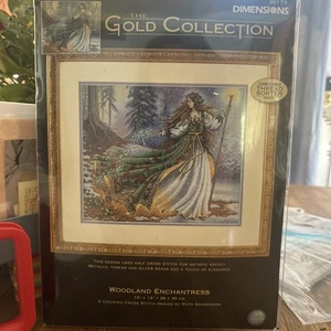 Dimensions Gold Collection Woodland Enchantress Kit Punto de Cruz Contado 14"X12" - Imagen 1 de 13