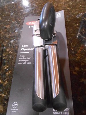 NUEVO OXO Acero Mango Suave Manual Abridor de Latas Acero Inoxidable con Abridor de Botellas Foto 1 de 3