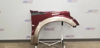 12 FORD F350 SD KING RANCH FENDER ASSEMBLY FRONT RIGHT PASSENGER MAROON Foto 1 de 4