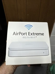 Apple AirPort Extreme A1301 Wi-Fi Router Complete Box Manuals Power Clean - Picture 1 of 10
