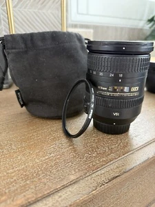 Nikon DX AF-S Nikkor 18-200mm Lens - Picture 1 of 4