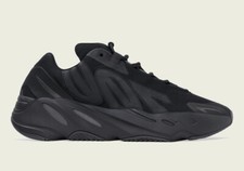 yeezy boost 700 mnvn sizing