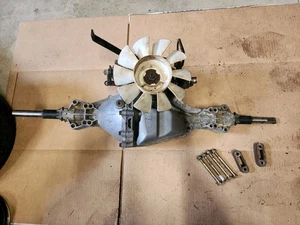 Troy-Bilt Horse XP Hydro-Gear Transmission Trans T2-CBEE-5X5A-1XX1 ; 13YX79KT011 - Bild 1 von 11