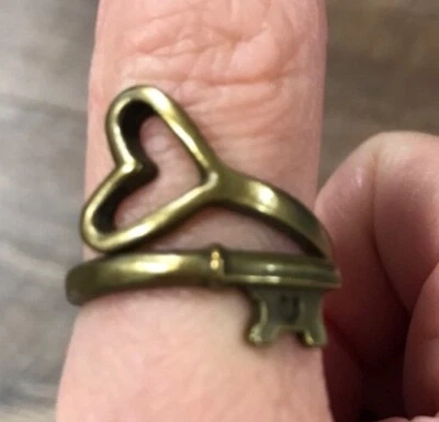 Anillo Corazón Llavero Esqueleto Ajustable Bronce Antiguo Estilo Vintage Anillo Distintivo Foto 1 de 4