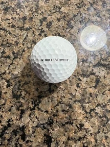 LOGO PALLINA DA GOLF-(1) ORIGINALE RARA 2009 TITLEIST PROV1 TEST BALL-9/10!!️ - Foto 1 di 3