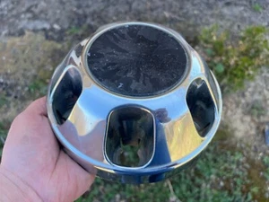ISUZU AMIGO RODEO HONDA PASSPORT OEM WHEEL CENTER CAP CHROME 2000-2003 - Picture 1 of 4