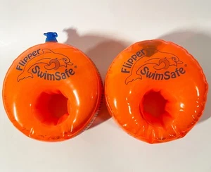 Flipper SwimSafe - Schwimmhilfe für Kleinkinder, Testsieger 05/2024 - Bild 1 von 2