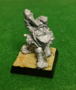 1985 Dwarf Adventurer Citadel Warhammer Army Dwarven Fighter METAL VINTAGE - Picture 1 of 3