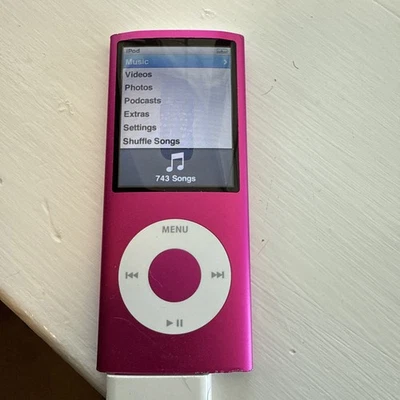 Apple iPod Nano A1285  Needs Battery - Image 1 of 3