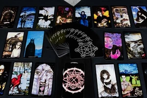 Baraja de Tarot Siniestro 'Completa' de Christos Beest ONA / O9A - Imagen 1 de 5