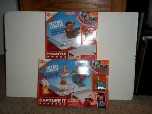 LOT OF 2--2017 HEX BUG NITRO CIRCUS--CAPTURE IT AND FREESTYLE STUNT SET--(NEW) - Picture 1 of 5