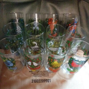 Set (12) Count Down 12 DAYS OF CHRISTMAS DRINK GLASSES 1970 Glasses - Picture 1 of 6